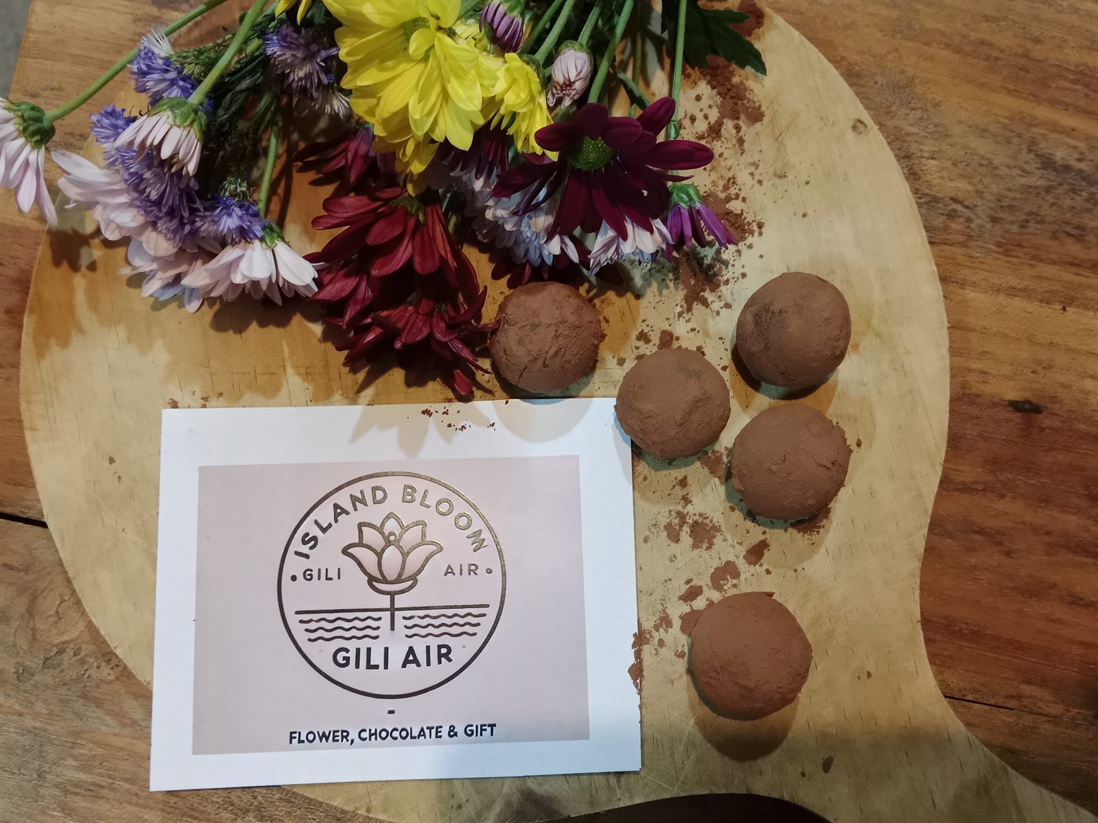 Flowers with chocolate gift